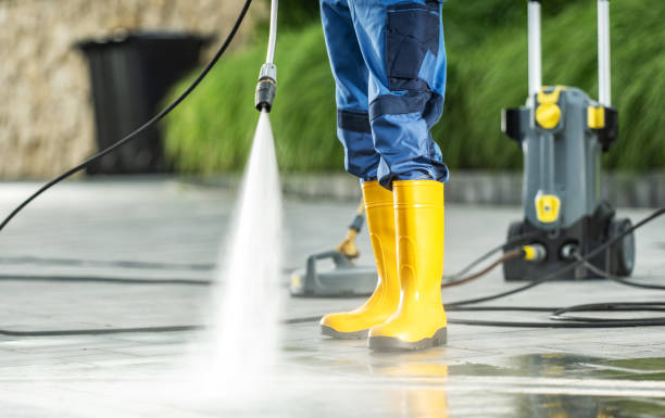 Best Garage Pressure Washing  in Lyford, TX